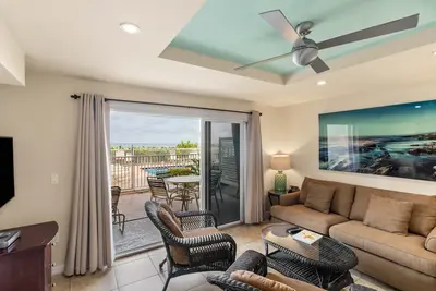 Image de La plage sur Longboat Key # 101: 1 Br + Den \/ 2 Ba Resort sur Longboat Key par Rva, pour 6 personnes