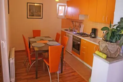 Image de Appartement de vacances avec balcon et climatisation