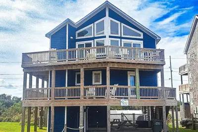 Image de Belle façade semi-océan dans S. Nags Head. Piscine privée, bain à remous, ascenseur, animaux domestiques Ok, Snh-27