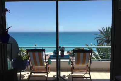 Image de Promenade des Anglais. Superbe appartement face Ă la mer! ! ! ! !