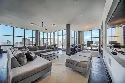 Image de Penthouse Ă couper le souffle au coeur de Toronto