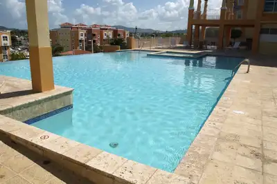 Image de Penthouse Condo | Belle | 3 Lits | 3 Bains | 2 Niveaux | Vues Magnifiques