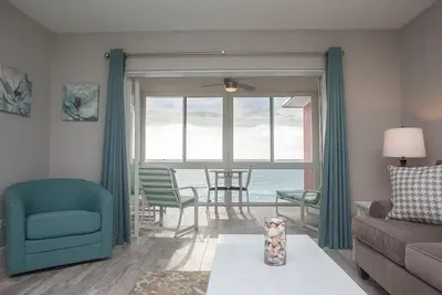 Image de Front de mer - Magnifique - WiFi gratuit et quais de bateaux