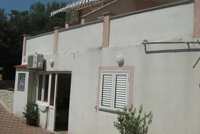 Image de Appartement d'une chambre avec la terrasse Mandre, Pag (A-12125-a)