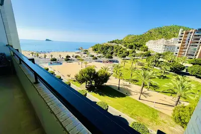 Image de A576 - Spectaculaire appartement en bord de mer
