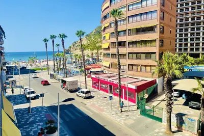 Image de A564 - Bel appartement en face de la plage avec parking