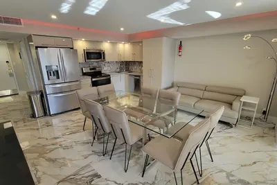 Image de Condo de luxe 3 chambres en bord de mer à Miami - 521
