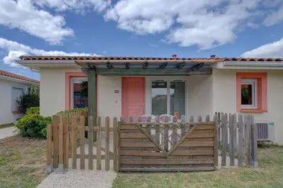 Image de Biscarrosse T2 avec terrasse 4 couchages classé 1 étoile