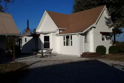 Image de Belle maison de campagne confortable située dans les collines du sud de l'Illinois
