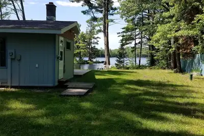 Image de Escape to Sandy Hollow Lakefront Maison de vacances