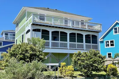 Image de Sailor's Haven: maison au bord de l'eau, sur un petit canal. Une vue imprenable.