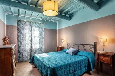 Image de Appartement avec climatisation, piscine, Wifi, Tv, patio, vue panoramique, près de Greve In Chianti