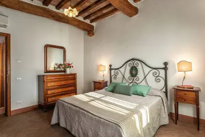 Image de Appartement avec piscine, Wifi, climatisation, Tv, vue panoramique, près de Greve In Chianti