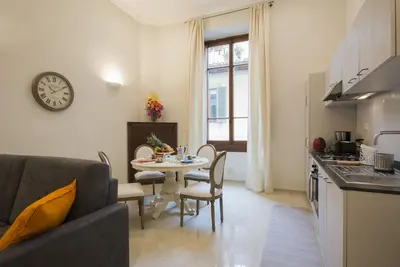 Iris Apartments by Mmega