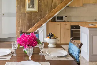 Image de Maison Rénovée avec Jardin Privé en Baie du Mont St-Michel, 3 Chambres, Équipements Modernes