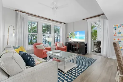 Image de Sunset Bayview De Toutes Les Chambres. Quai De Baytowne. Week-End De Jour De Memorial Disponible!