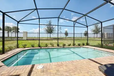 Image de Gated Resort Community, Marque Neuve, Salle De Jeux, Gril De Bbq, Chambres The Kid Themc