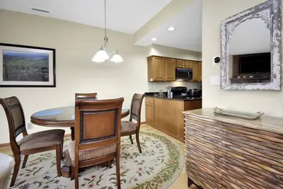 Image de Oak 5 Wpm: 1 Br \/ 1 Ba condo Ă Blowing Rock, pour 4 personnes