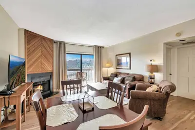 Image de Wren 202 Wpm: 1 Br \/ 1 Ba Efficace 1 chambre Ă coucher. Ă Blowing Rock, pour 4 personnes