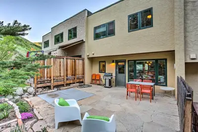 Image de Maison de ville confortable avec de belles vues sur la montagne Vail!