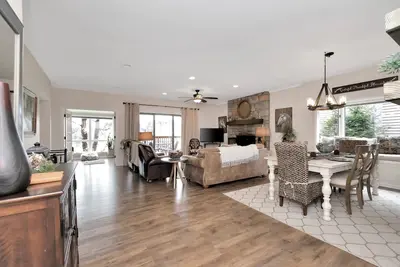 Image de Robin 2 Wpm: 2 Br \/ 2 Ba, condo de 2 chambres à Blowing Rock, 6 couchages