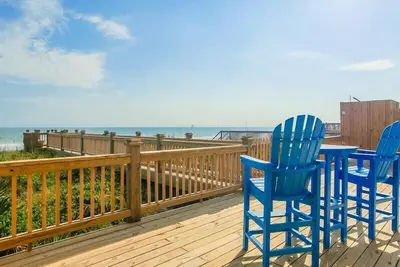 Image de Tournesol: 3 Br / 2 Ba en bord de mer Ă Topsail Beach, 7 personnes