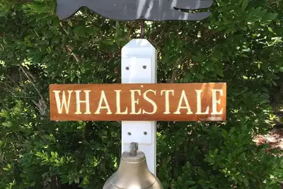 Image de Whale's Tale Cottage - Charme d'île tropicale sur Man-O-War Cay avec accès à la plage