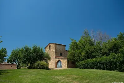 Image de Appartement avec piscine, climatisation, Wifi, Tv, patio, vue panoramique, près de Greve In Chianti