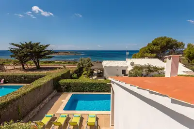 Image de Belle villa dans l'urbanisation de Binisafuller avec piscine privée, wifi, télévision par satellite