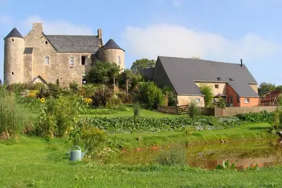 Image de Maison Familiale avec Jardin, Au Cœur du Parc Naturel – 4 Chambres, Poêle à Bois, Wi-Fi, Animaux Acceptés