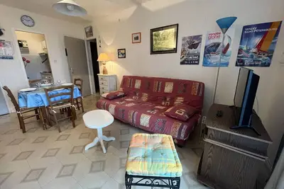 Appartement T2 à 2 minutes de la plage avec loggia, parking privatif et commerces à proximité