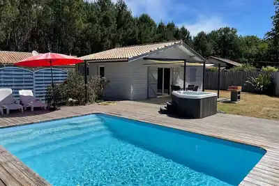 Image de A deux pas des plages océanes maison 4-5 pers avec piscine chauffée, jacuzzi