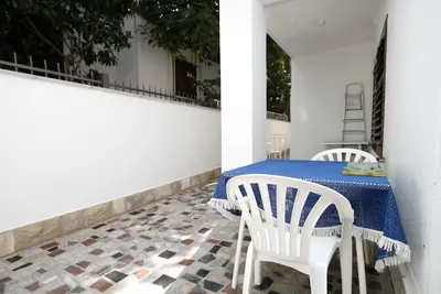 Image de Garçonnière avec la terrasse Podaca, Makarska (As-4747-g)