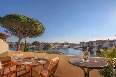 Image de Appartement 3 pièces rénové  et  amarrage de 14 m