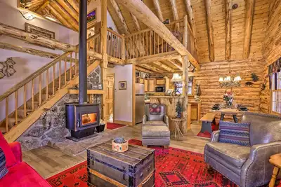 Image de Quintessential Cabine Breckenridge avec bain à remous!