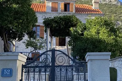 Restored Sea Captains House, Seafront, Private Pool, Bikes, Laserpico, Kayaks