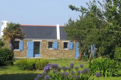Image de Maison en pierres au calme avec jardin proche plages et sentier côtier