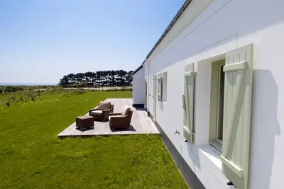 Image de Maison récente avec jardin et wifi à Locmaria