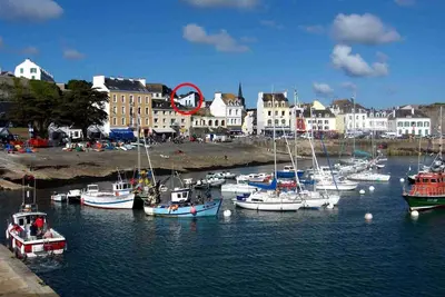Image de Maison rénovée avec balcon, proche plage et commerces