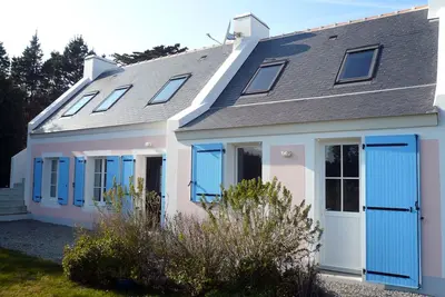 Image de Élégante maison 2* à Sauzon, jardin privé, proche côte sauvage, tout confort, 6 pers