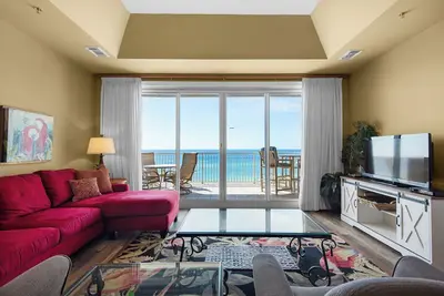 Image de Beach View Condo @ Seascape Resort! Piscine, bain à remous, pour 8 personnes + avantages Vip Gratuits!