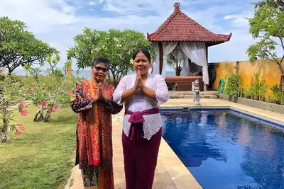 Image de Villa en bord de mer avec piscine, petit-déjeuner et personnel gratuits. Réservez 7 jours et obtenez 10% de réduction