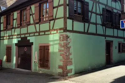 Image de Maison alsacienne individuelle de 135 m² avec garage privé.