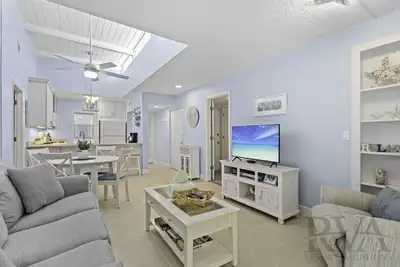 Image de Castle Beach # 12: 2 Br \/ 2 Ba Resort sur Longboat Key par Rva, 6 couchages