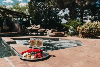 Image de Oasis dans le désert (à 6 minutes de Ft Huachuca)