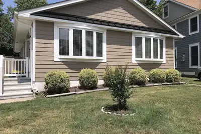 Image de Linge Inclus! ! ! *** Rehoboth Beach South Country Club Estates. Profitez de vos vacances dans ce cottage de plage ensoleillé et lumineux 3 Br 2 Ba. Pet Friendly