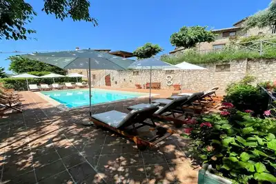 Image de Spoleto Splash: Tour avec jardin privé + terrasses - 4\/5 personnes