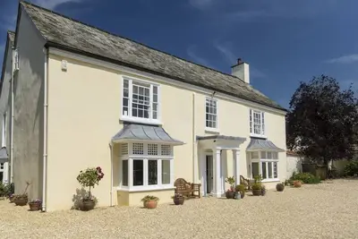 Image de Abbots Manor, Combe Raleigh