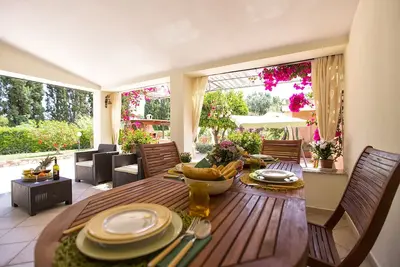 Image de Alghero Villa avec jardin pour 8 personnes près de la plage, avec 4 chambres Ac