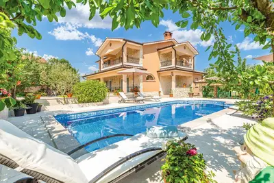 Image de Superbe maison à Nedescina avec WiFi